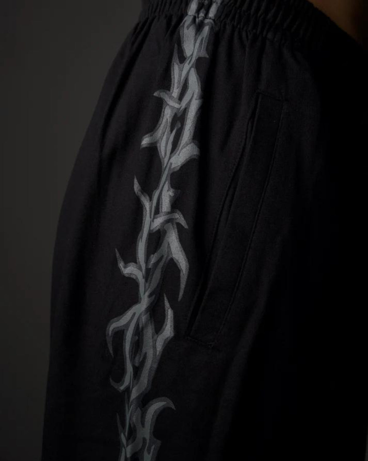 Black Thorn Baggy Pants