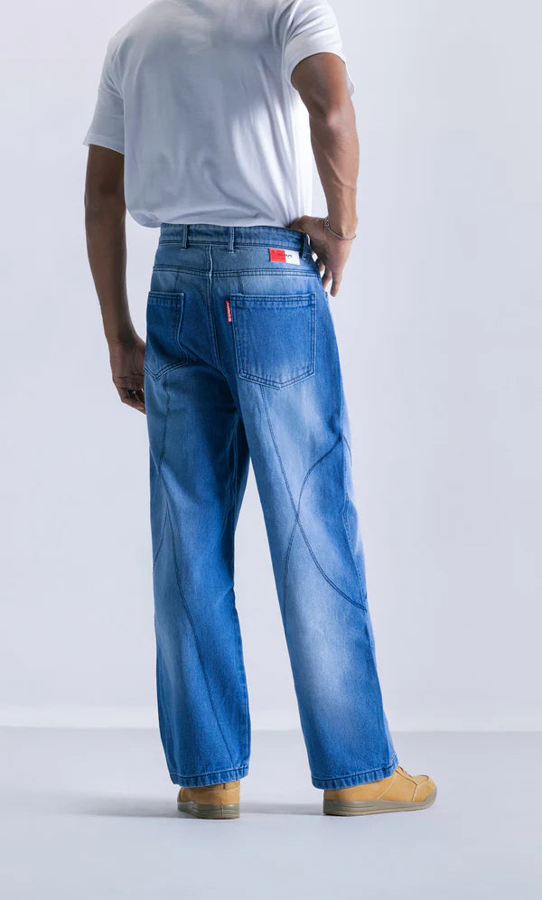 Showstitch Straight Fit Jeans