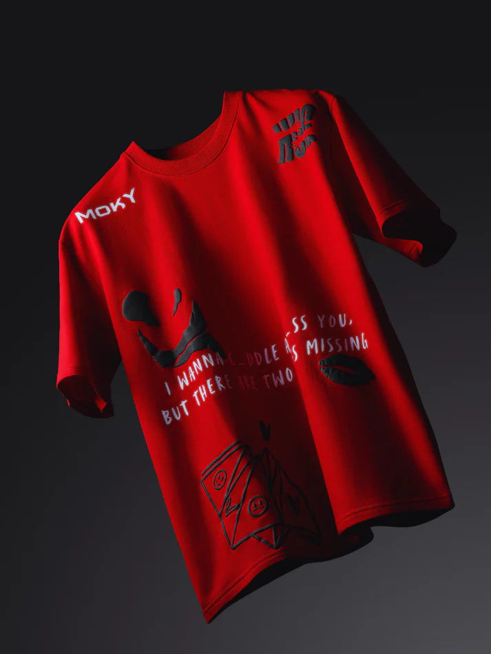 Kiss Tee Red