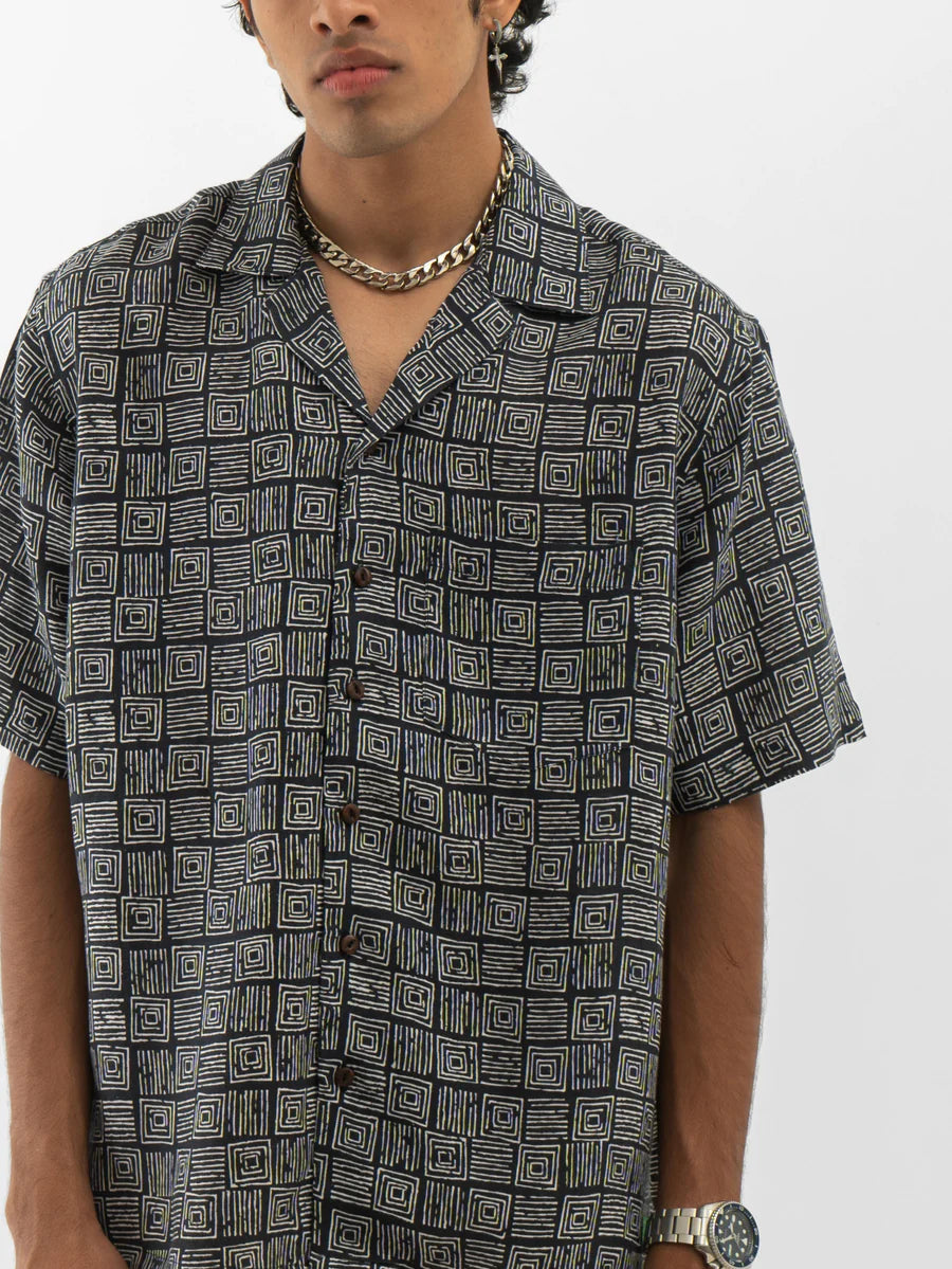 Abstract Print Half Sleeves Shirt Black