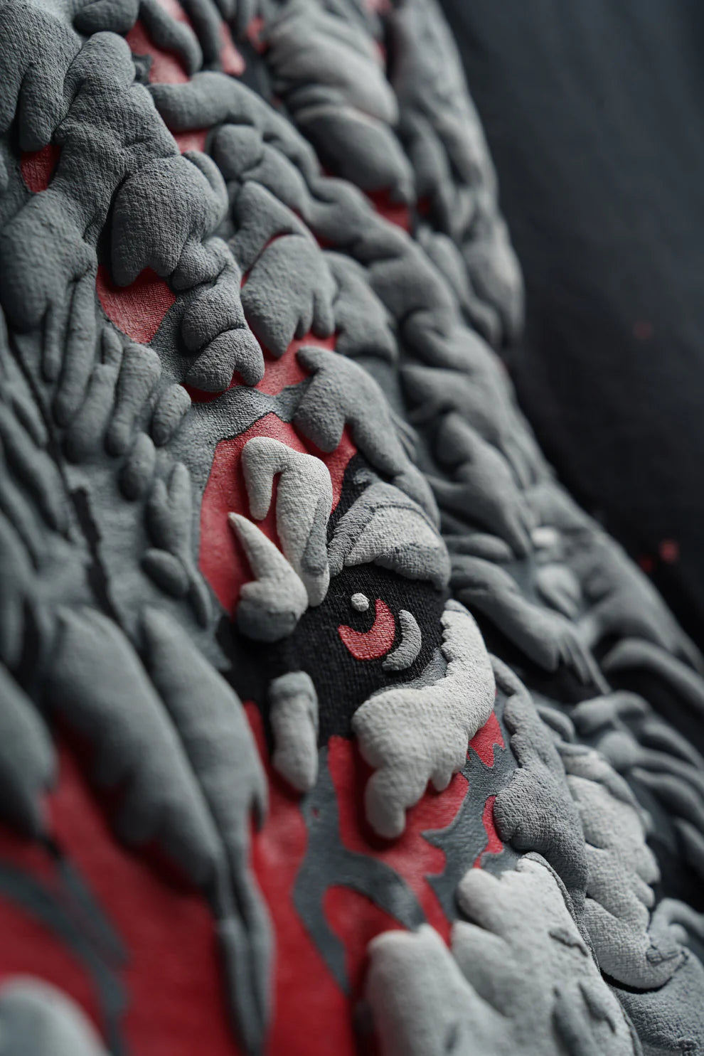 WOLF TEE