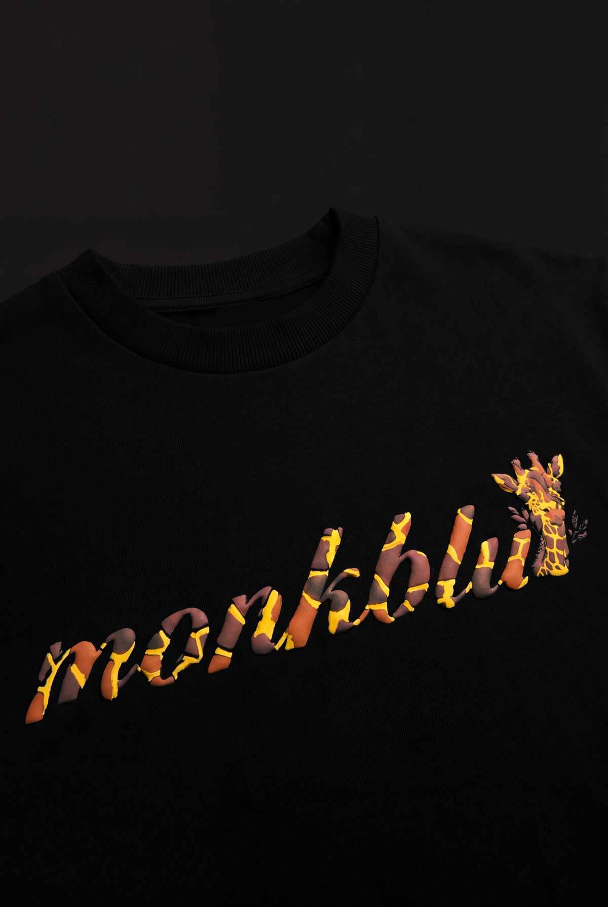 GIRAFFE TEE