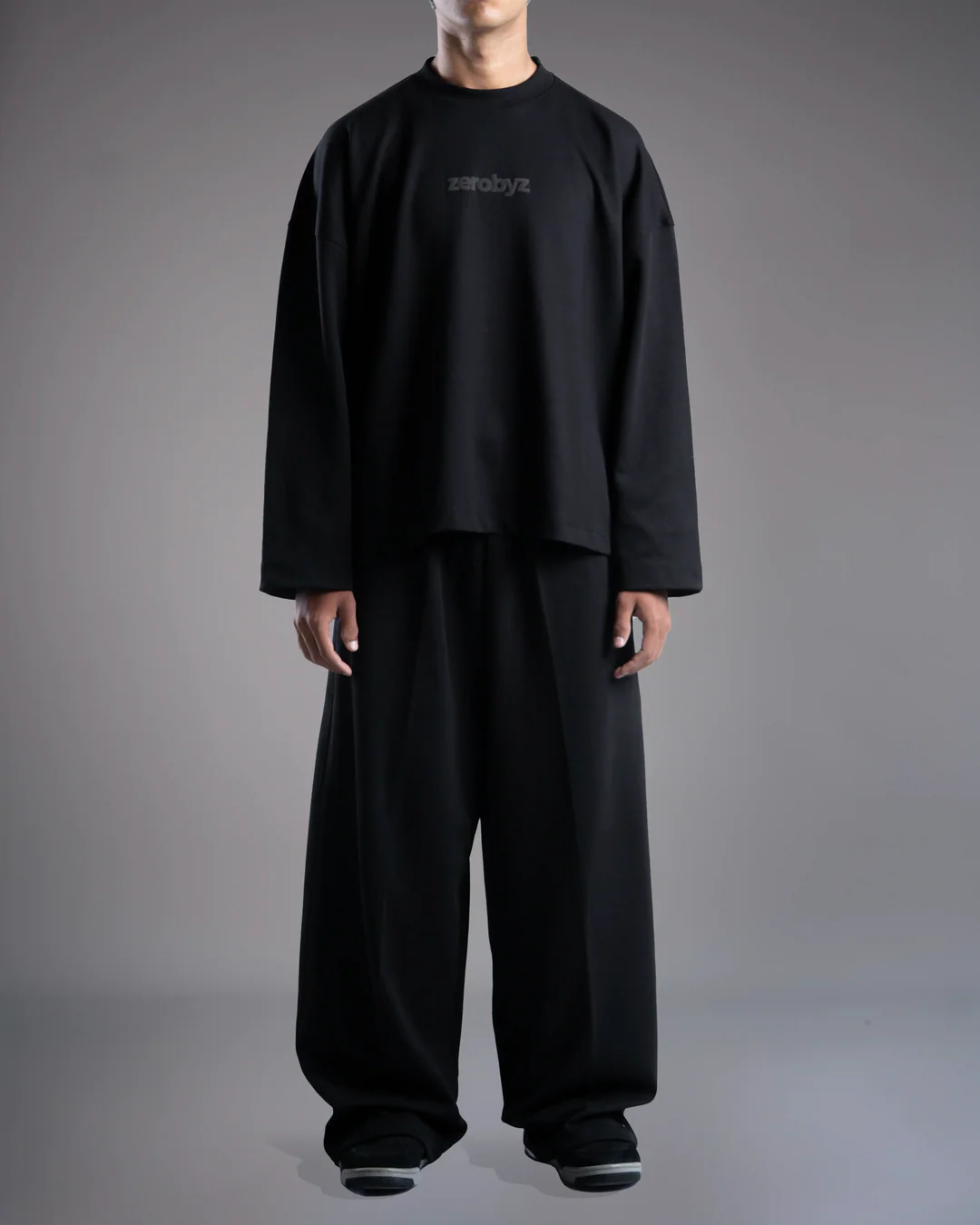 DON'T BE FOOLED - Baggy Black Pant