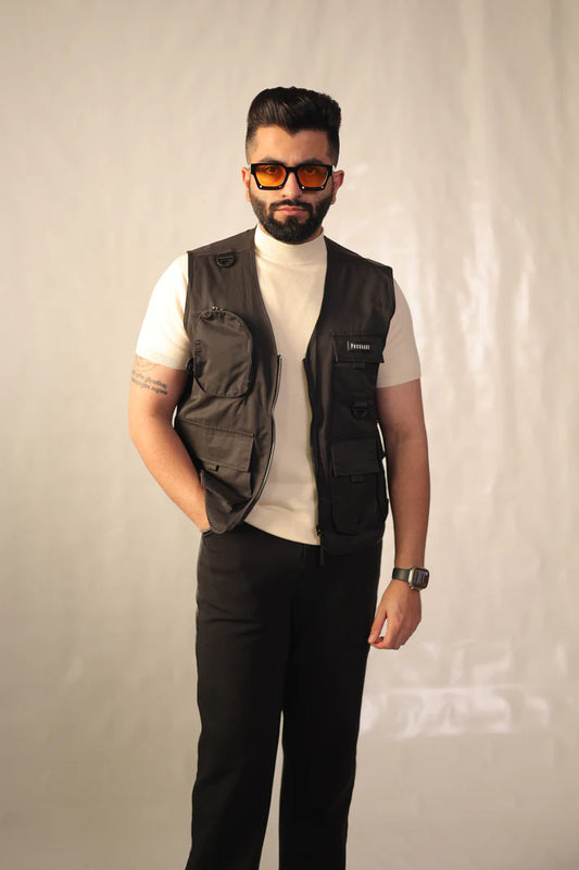 BLACK UTILITY JACKET