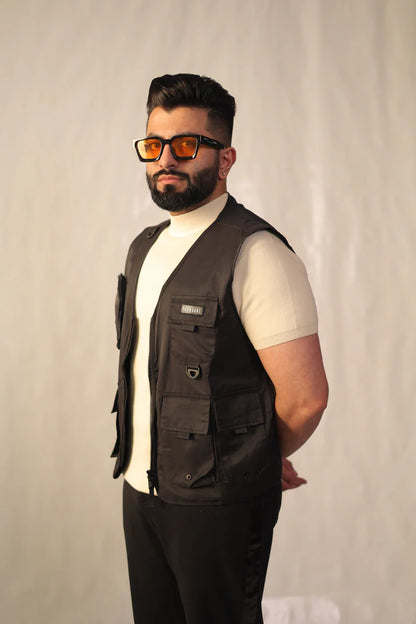 BLACK UTILITY JACKET