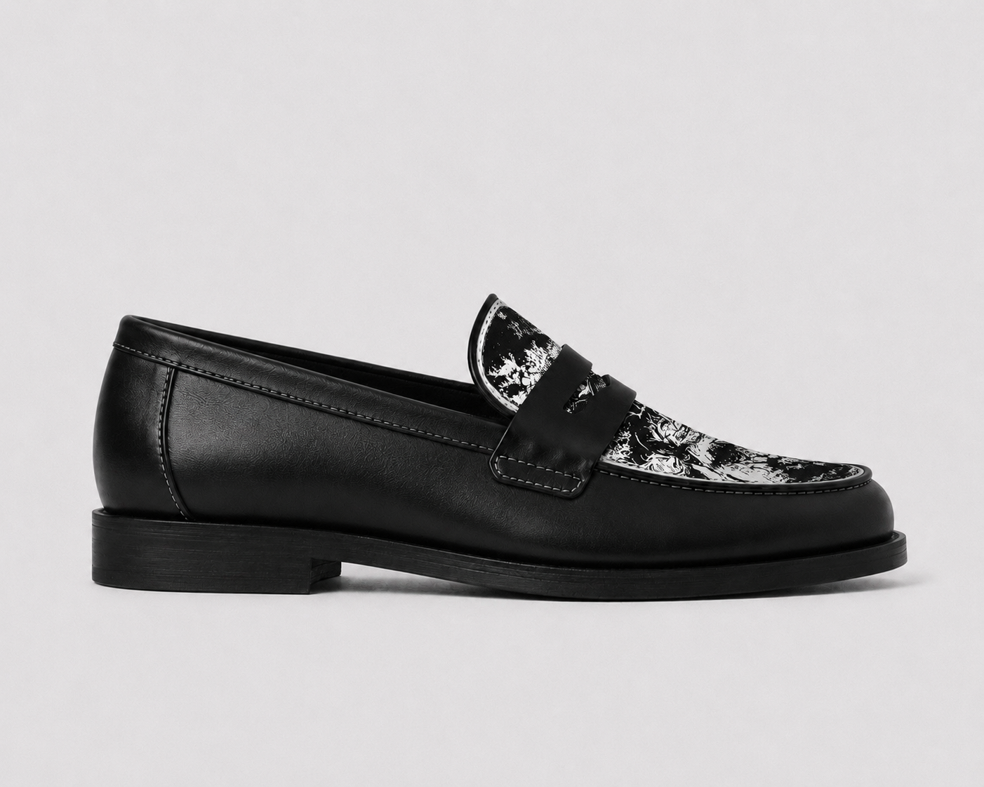 Totem Printed Loafer – Stallion