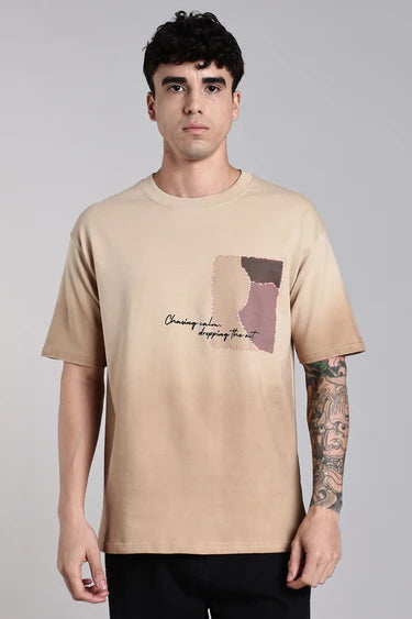 BEIGE SCAR GRAPHIC OVERSIZED