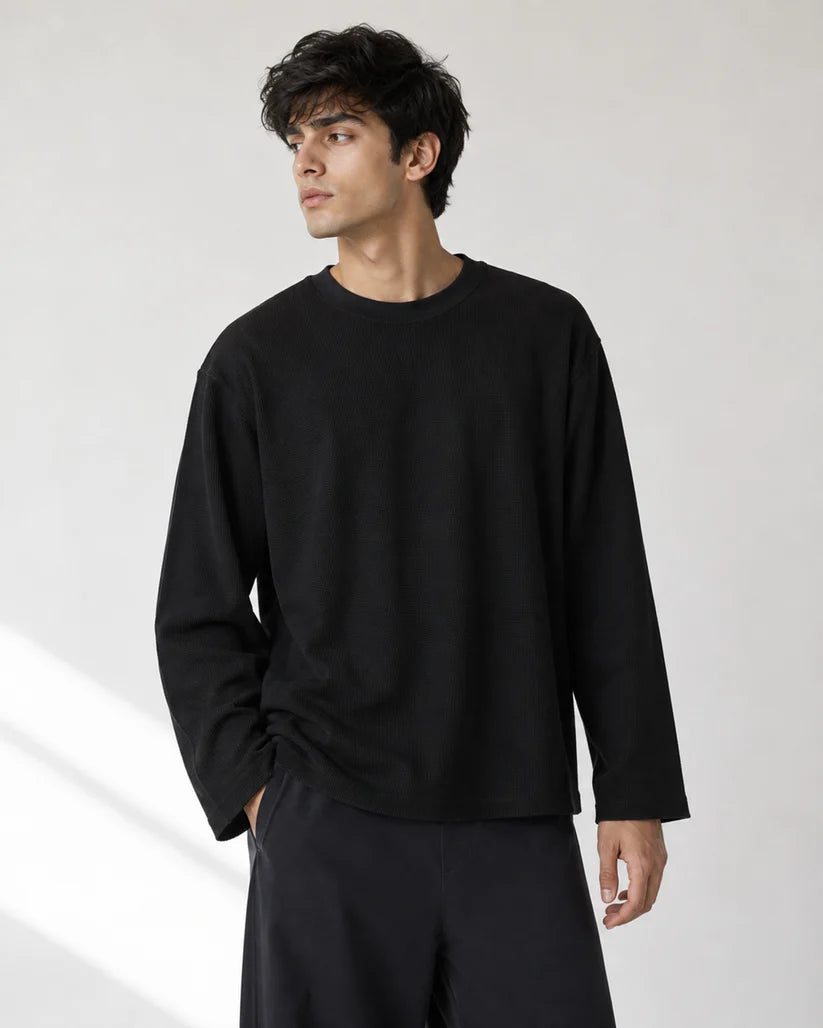 BLACK WAFFLE T-SHIRT