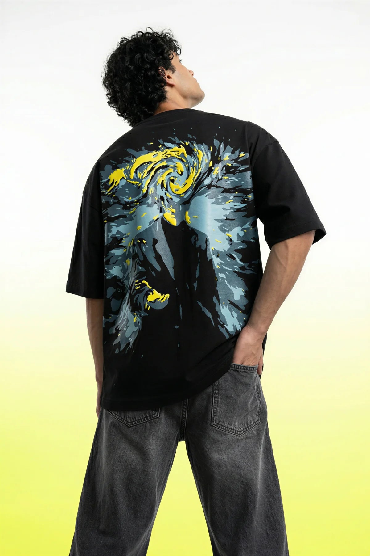 UNBOUND TEE