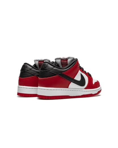 SB Dunk Low Pro "Chicago" sneakers