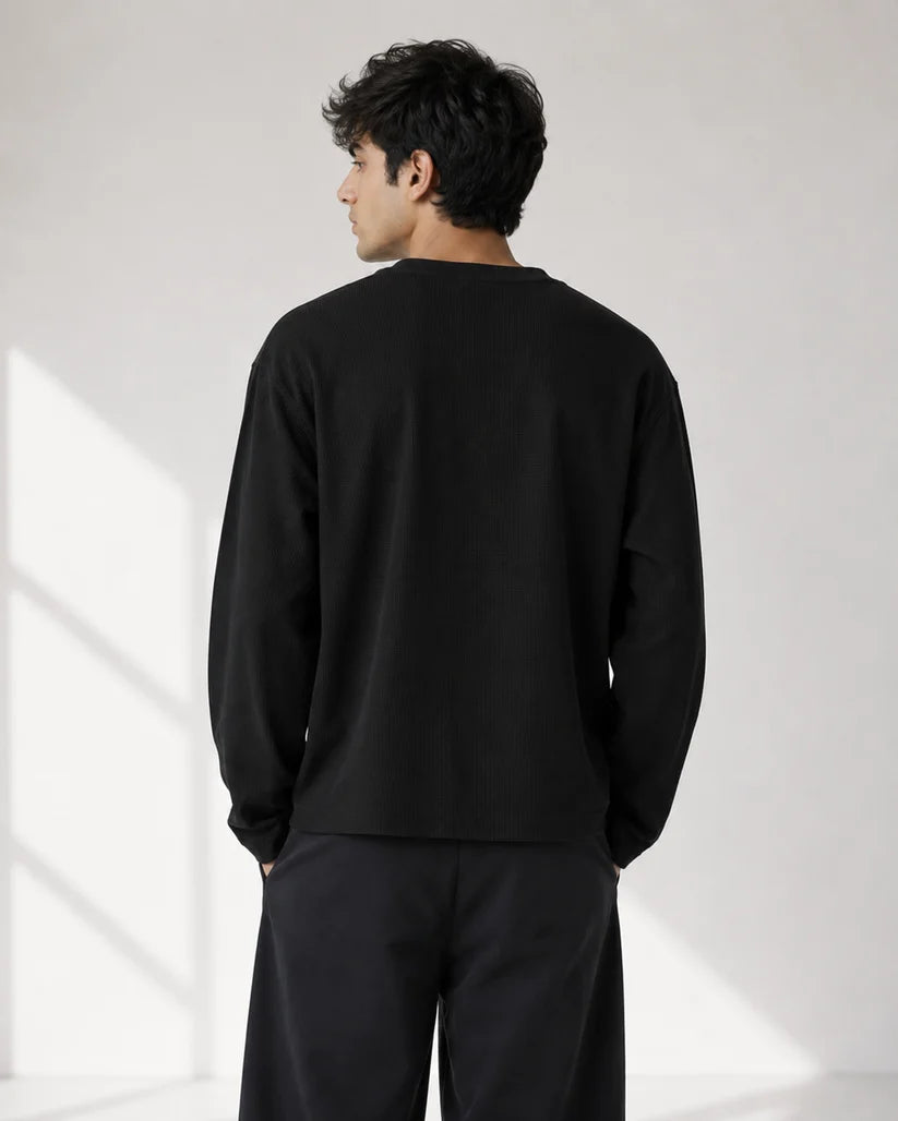 BLACK WAFFLE T-SHIRT