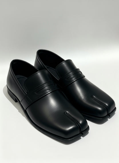 Tabi Loafer