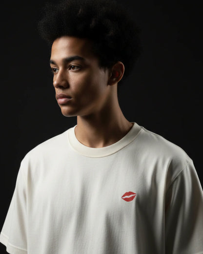 WANTED CUDDLES WHITE TEE