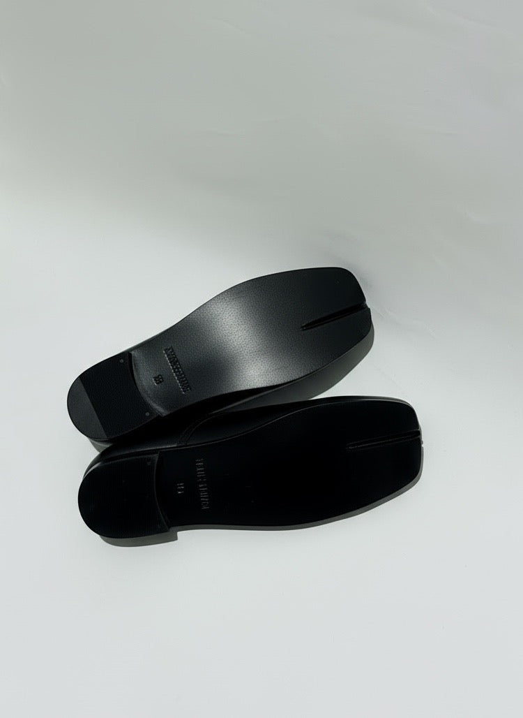Tabi Loafer