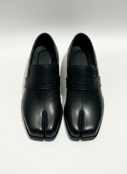 Tabi Loafer