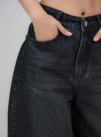 MIDNIGHT DECAY DENIM