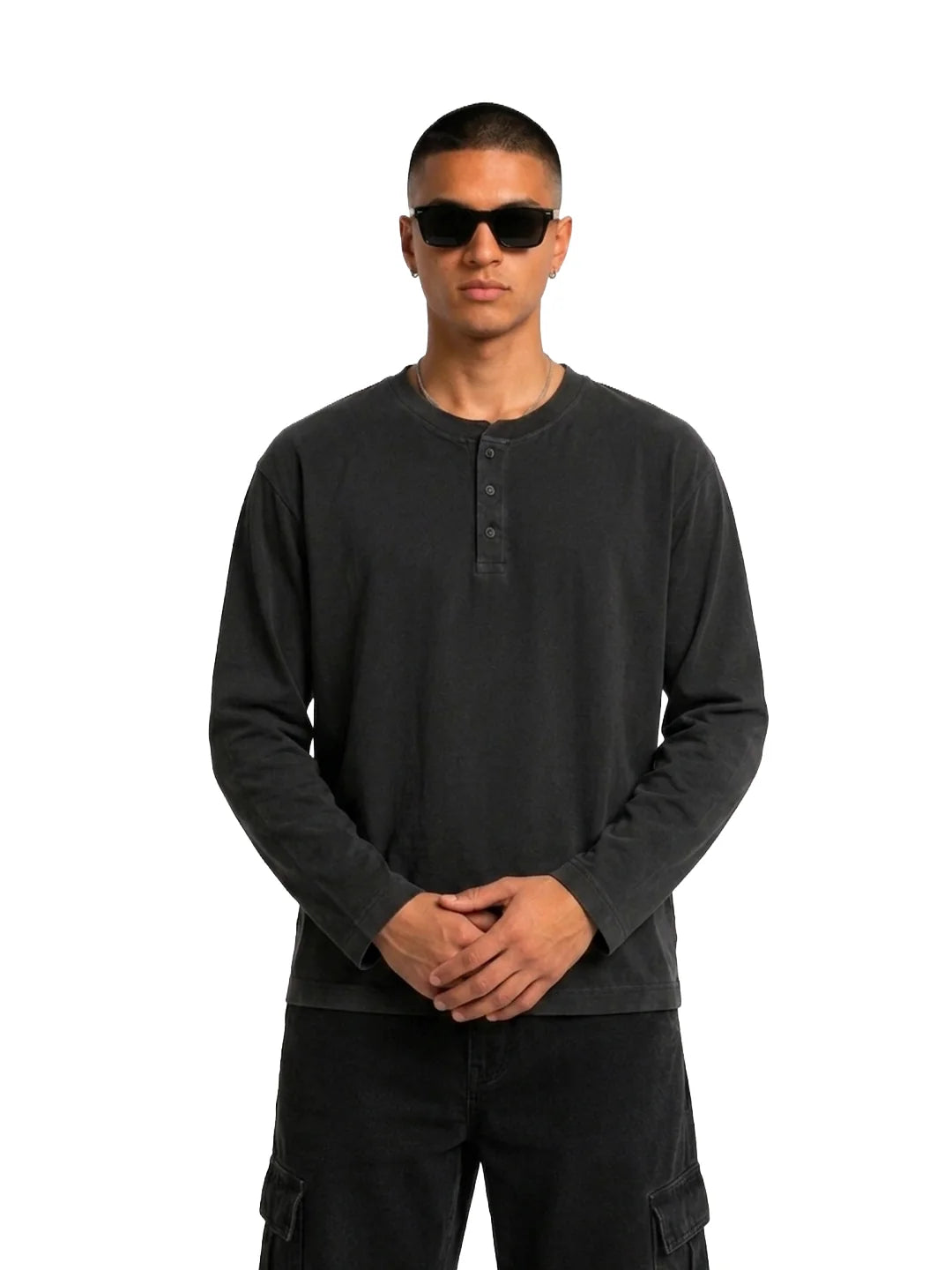 HERITAGE BLACK HENLEY