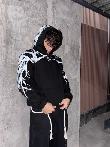 WILDERNESS HOODIE
