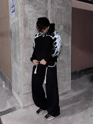 WILDERNESS HOODIE