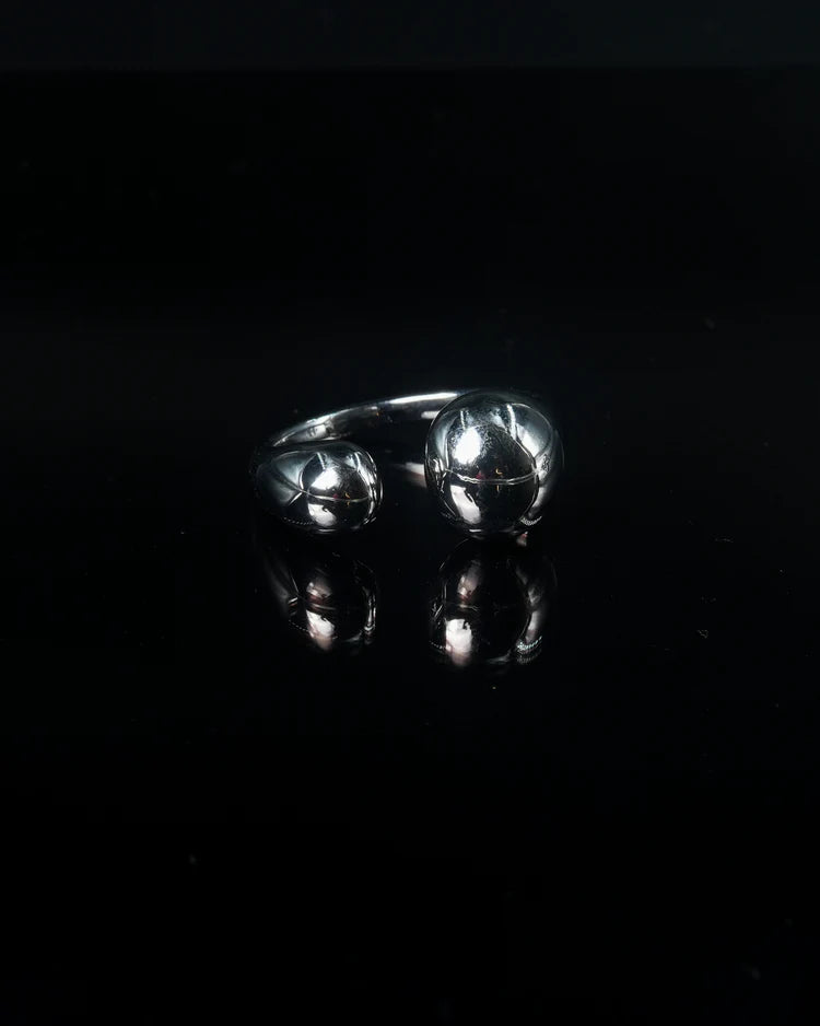 MANACA SPHERE AXIS RING