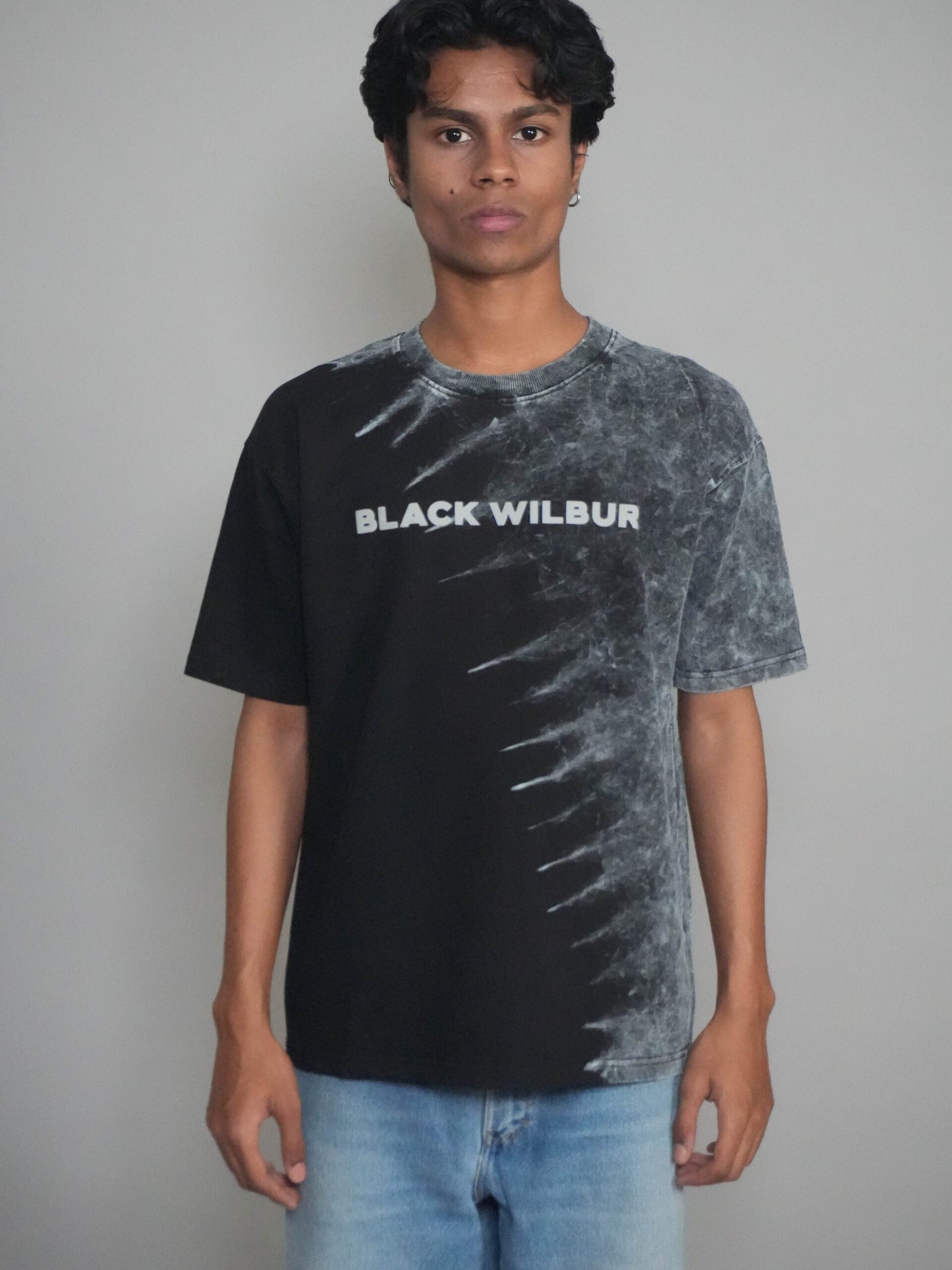MY OWN WAY TEE