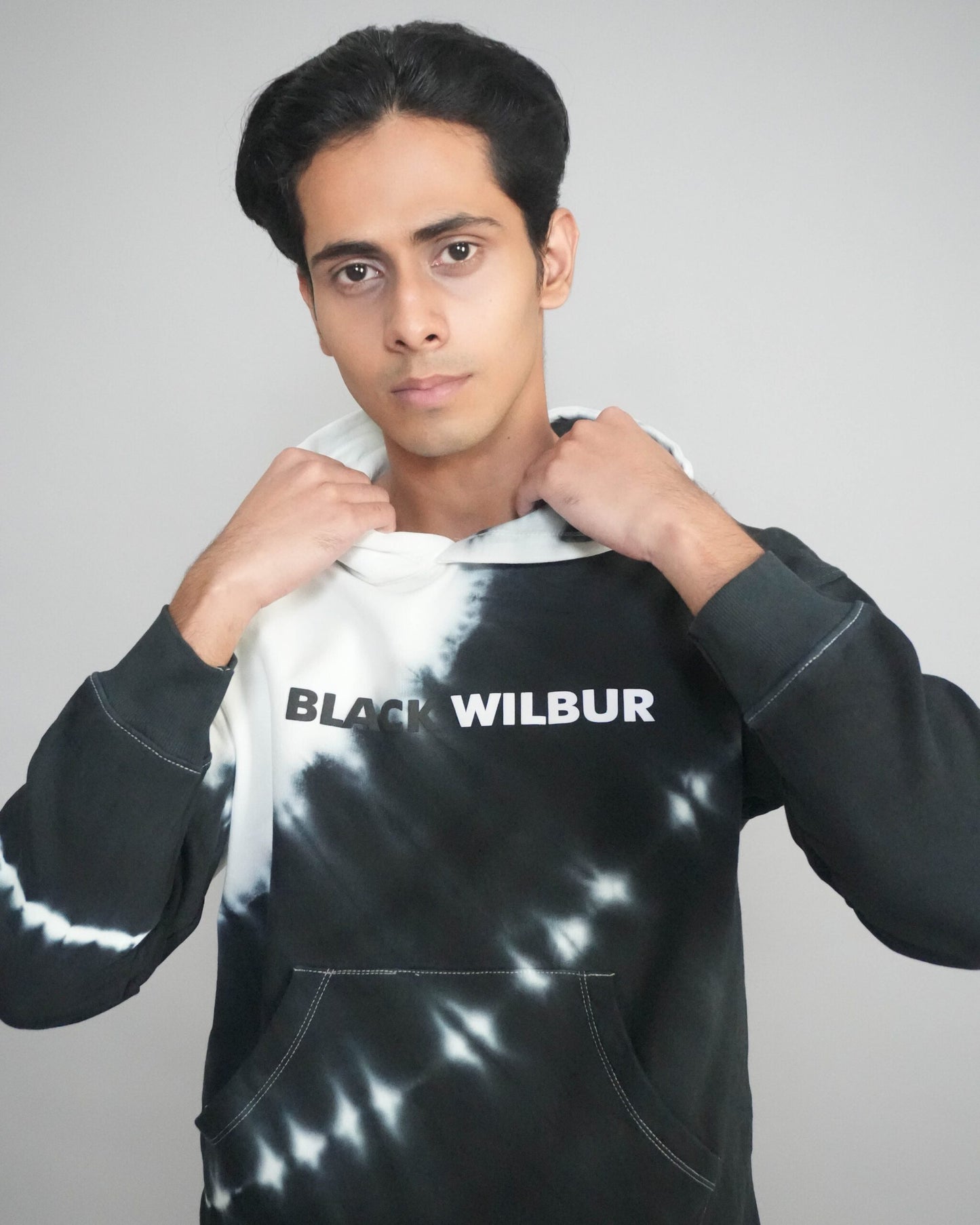 THE OLD SCHOOL HOODIE