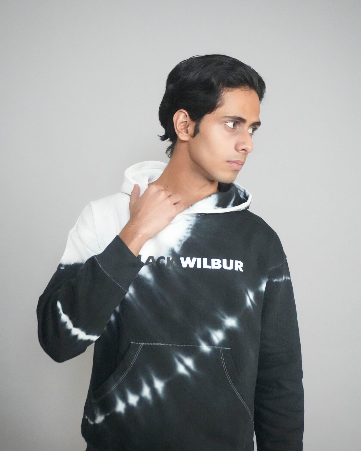 THE OLD SCHOOL HOODIE