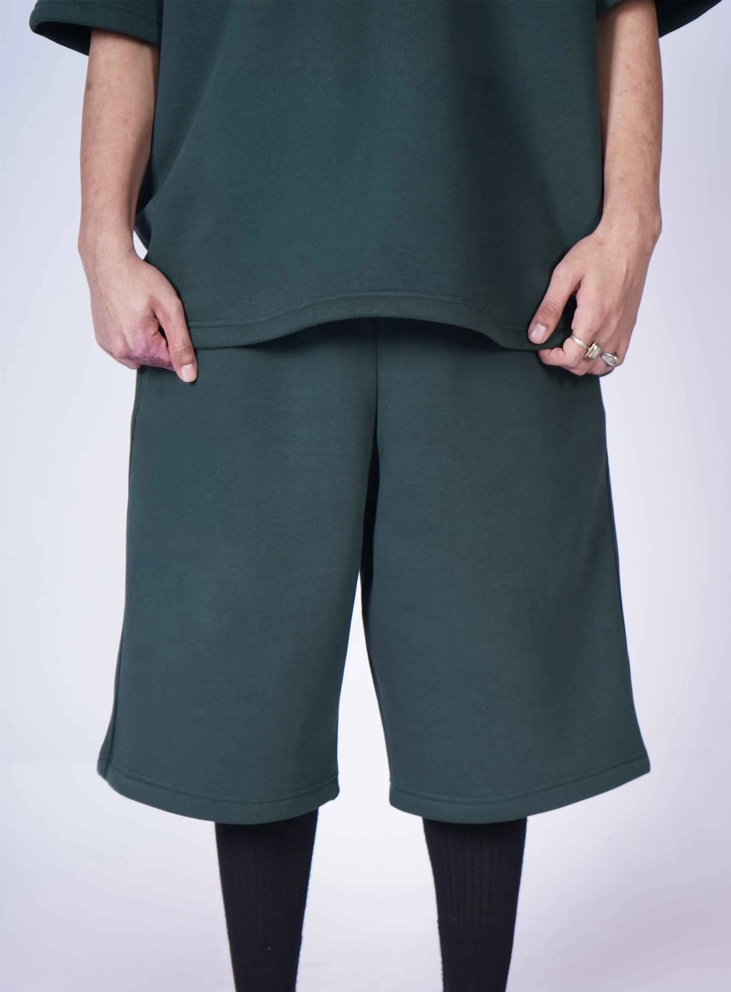 HYMNS ESSENTIAL JORTS BOTTLE GREEN